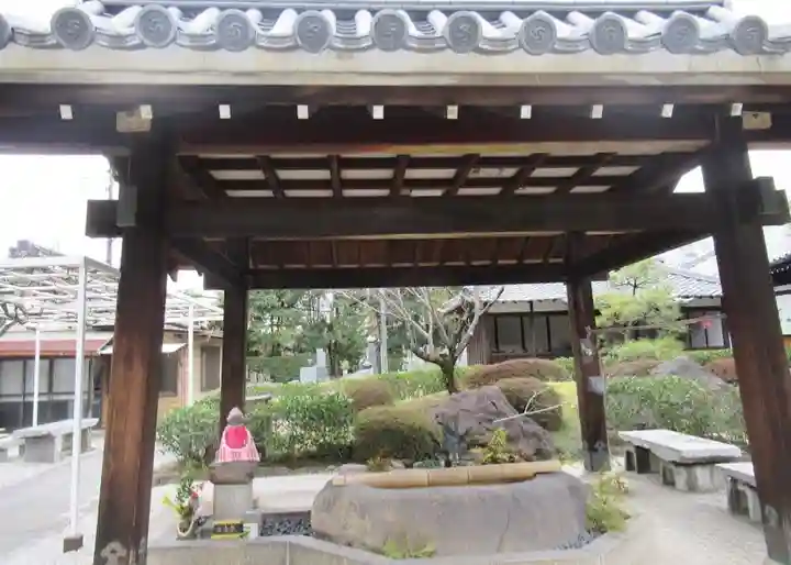 長寿寺の手水舎