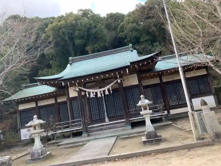 防府市護国神社の本殿・本堂