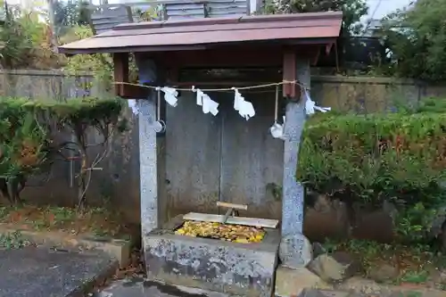 油井神社の手水