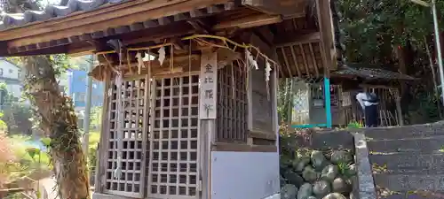 巖室神社の末社