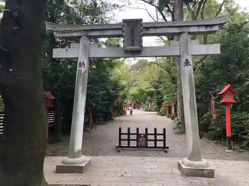 冠稲荷神社の鳥居