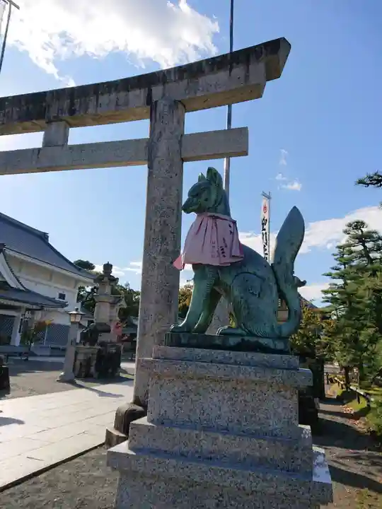 豊川閣 妙厳寺の狛犬
