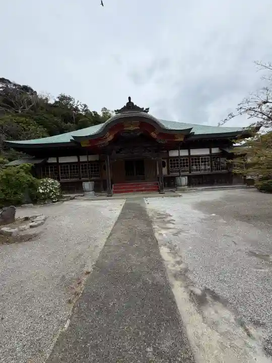 妙本寺の{uncategorized: "未分類", other: "その他", undefined: "問題あり", building: "その他建物", grave: "お墓", sacred_gate: "鳥居", guardian: "狛犬", statue: "像", buddha: "仏像", history: "歴史", nature: "自然", garden: "庭園", animal: "動物", pagoda: "塔", temizu: "手水舎", mountain_gate: "山門・神門", sanctuary: "本殿・本堂", subordinate: "末社・摂社", art: "芸術", scenery: "景色", jizo: "地蔵", ema: "絵馬", goshuin: "御朱印", omikuji: "おみくじ", items: "授与品その他", amulet: "お守り", goshuincho: "御朱印帳", eats: "食事", festival: "お祭り", votive_dance: "神楽", shichigosan: "七五三参", wedding: "結婚式", experience: "体験その他", initially: "初詣", around: "周辺", anti_infection: "感染症対策"}