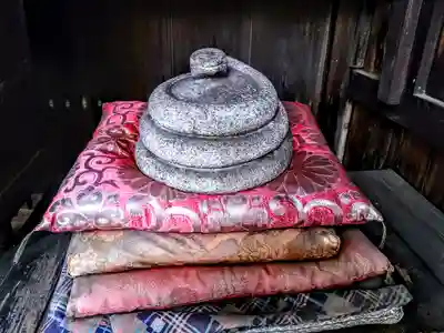 神明社の末社・摂社