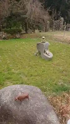 岐阜護國神社の狛犬