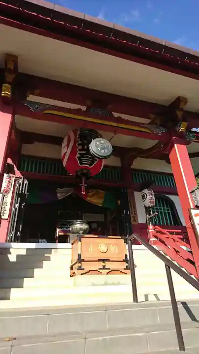 放生寺の本殿・本堂