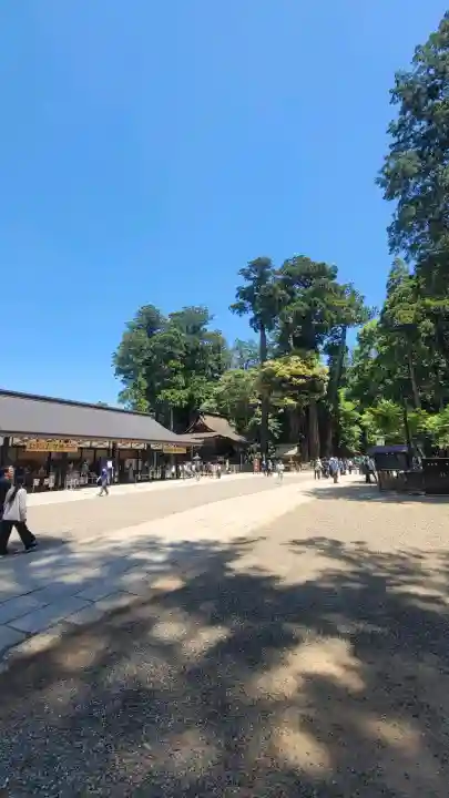 鹿島神宮の{uncategorized: "未分類", other: "その他", undefined: "問題あり", building: "その他建物", grave: "お墓", sacred_gate: "鳥居", guardian: "狛犬", statue: "像", buddha: "仏像", history: "歴史", nature: "自然", garden: "庭園", animal: "動物", pagoda: "塔", temizu: "手水舎", mountain_gate: "山門・神門", sanctuary: "本殿・本堂", subordinate: "末社・摂社", art: "芸術", scenery: "景色", jizo: "地蔵", ema: "絵馬", goshuin: "御朱印", omikuji: "おみくじ", items: "授与品その他", amulet: "お守り", goshuincho: "御朱印帳", eats: "食事", festival: "お祭り", votive_dance: "神楽", shichigosan: "七五三参", wedding: "結婚式", experience: "体験その他", initially: "初詣", around: "周辺", anti_infection: "感染症対策"}