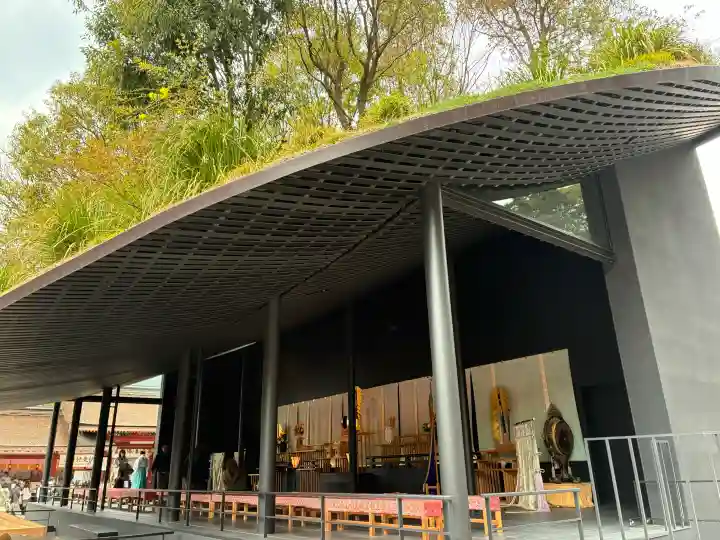 太宰府天満宮の{uncategorized: "未分類", other: "その他", undefined: "問題あり", building: "その他建物", grave: "お墓", sacred_gate: "鳥居", guardian: "狛犬", statue: "像", buddha: "仏像", history: "歴史", nature: "自然", garden: "庭園", animal: "動物", pagoda: "塔", temizu: "手水舎", mountain_gate: "山門・神門", sanctuary: "本殿・本堂", subordinate: "末社・摂社", art: "芸術", scenery: "景色", jizo: "地蔵", ema: "絵馬", goshuin: "御朱印", omikuji: "おみくじ", items: "授与品その他", amulet: "お守り", goshuincho: "御朱印帳", eats: "食事", festival: "お祭り", votive_dance: "神楽", shichigosan: "七五三参", wedding: "結婚式", experience: "体験その他", initially: "初詣", around: "周辺", anti_infection: "感染症対策"}