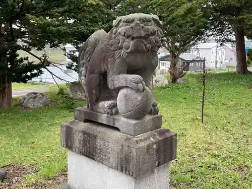 市渡稲荷神社の狛犬