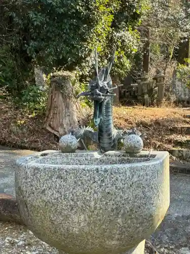本立寺の{uncategorized: "未分類", other: "その他", undefined: "問題あり", building: "その他建物", grave: "お墓", sacred_gate: "鳥居", guardian: "狛犬", statue: "像", buddha: "仏像", history: "歴史", nature: "自然", garden: "庭園", animal: "動物", pagoda: "塔", temizu: "手水舎", mountain_gate: "山門・神門", sanctuary: "本殿・本堂", subordinate: "末社・摂社", art: "芸術", scenery: "景色", jizo: "地蔵", ema: "絵馬", goshuin: "御朱印", omikuji: "おみくじ", items: "授与品その他", amulet: "お守り", goshuincho: "御朱印帳", eats: "食事", festival: "お祭り", votive_dance: "神楽", shichigosan: "七五三参", wedding: "結婚式", experience: "体験その他", initially: "初詣", around: "周辺", anti_infection: "感染症対策"}