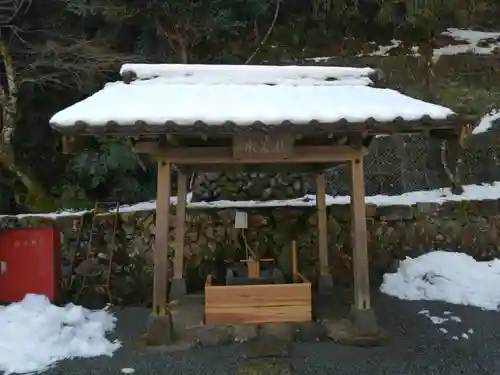 甘南美寺の手水