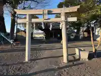 須田神社の{uncategorized: "未分類", other: "その他", undefined: "問題あり", building: "その他建物", grave: "お墓", sacred_gate: "鳥居", guardian: "狛犬", statue: "像", buddha: "仏像", history: "歴史", nature: "自然", garden: "庭園", animal: "動物", pagoda: "塔", temizu: "手水舎", mountain_gate: "山門・神門", sanctuary: "本殿・本堂", subordinate: "末社・摂社", art: "芸術", scenery: "景色", jizo: "地蔵", ema: "絵馬", goshuin: "御朱印", omikuji: "おみくじ", items: "授与品その他", amulet: "お守り", goshuincho: "御朱印帳", eats: "食事", festival: "お祭り", votive_dance: "神楽", shichigosan: "七五三参", wedding: "結婚式", experience: "体験その他", initially: "初詣", around: "周辺", anti_infection: "感染症対策"}