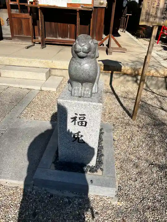 三輪神社の狛犬