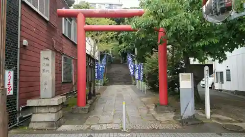 大綱金刀比羅神社の鳥居