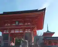 清水寺の山門・神門