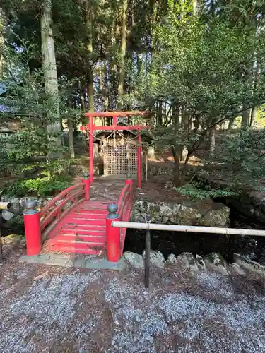 七窪社(長野県)