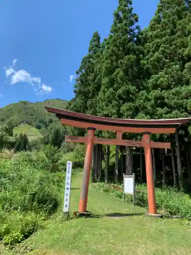 三石神社の鳥居