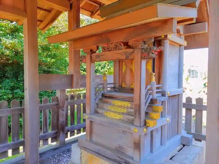 白山社(仲畑)の本殿・本堂