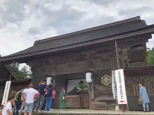 出雲大社の本殿・本堂