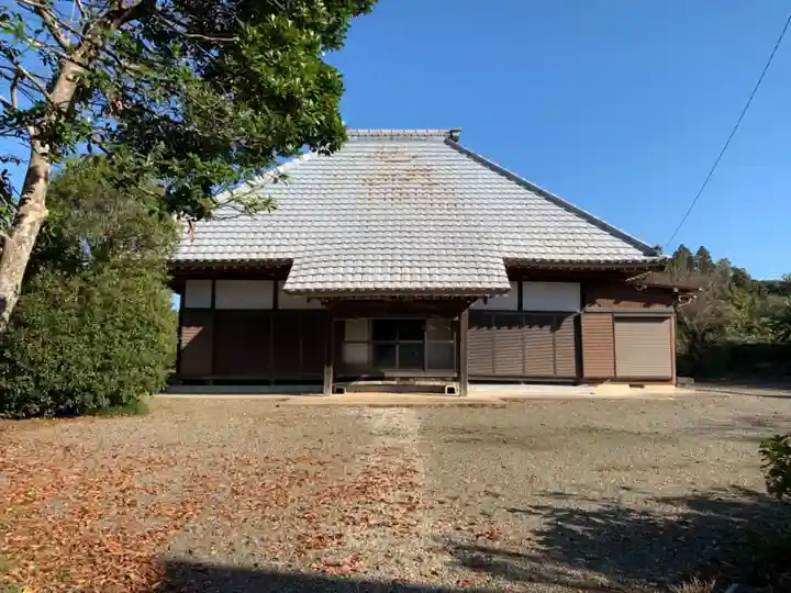 能満寺の本殿・本堂