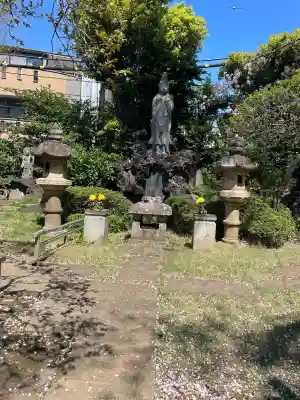 明治寺の{uncategorized: "未分類", other: "その他", undefined: "問題あり", building: "その他建物", grave: "お墓", sacred_gate: "鳥居", guardian: "狛犬", statue: "像", buddha: "仏像", history: "歴史", nature: "自然", garden: "庭園", animal: "動物", pagoda: "塔", temizu: "手水舎", mountain_gate: "山門・神門", sanctuary: "本殿・本堂", subordinate: "末社・摂社", art: "芸術", scenery: "景色", jizo: "地蔵", ema: "絵馬", goshuin: "御朱印", omikuji: "おみくじ", items: "授与品その他", amulet: "お守り", goshuincho: "御朱印帳", eats: "食事", festival: "お祭り", votive_dance: "神楽", shichigosan: "七五三参", wedding: "結婚式", experience: "体験その他", initially: "初詣", around: "周辺", anti_infection: "感染症対策"}