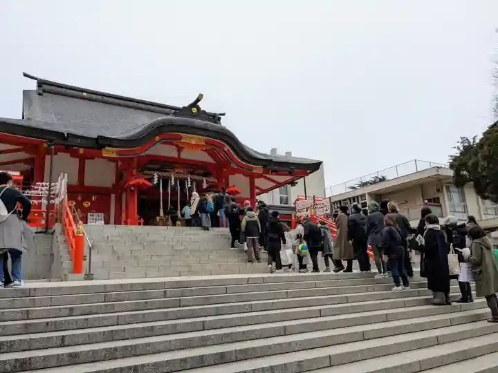 花園神社の本殿・本堂