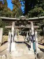 八宮神社(越畑)の{uncategorized: "未分類", other: "その他", undefined: "問題あり", building: "その他建物", grave: "お墓", sacred_gate: "鳥居", guardian: "狛犬", statue: "像", buddha: "仏像", history: "歴史", nature: "自然", garden: "庭園", animal: "動物", pagoda: "塔", temizu: "手水舎", mountain_gate: "山門・神門", sanctuary: "本殿・本堂", subordinate: "末社・摂社", art: "芸術", scenery: "景色", jizo: "地蔵", ema: "絵馬", goshuin: "御朱印", omikuji: "おみくじ", items: "授与品その他", amulet: "お守り", goshuincho: "御朱印帳", eats: "食事", festival: "お祭り", votive_dance: "神楽", shichigosan: "七五三参", wedding: "結婚式", experience: "体験その他", initially: "初詣", around: "周辺", anti_infection: "感染症対策"}