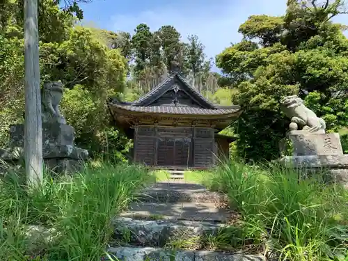 平田神社の本殿