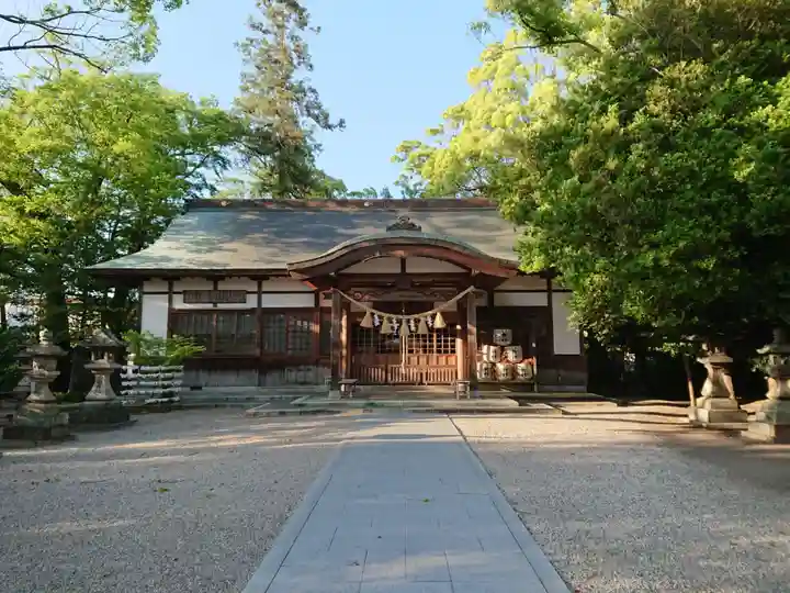 國魂神社の本殿・本堂