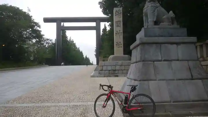 靖國神社の鳥居