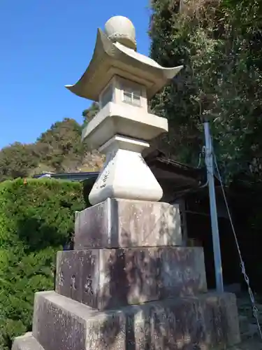 二見興玉神社の塔