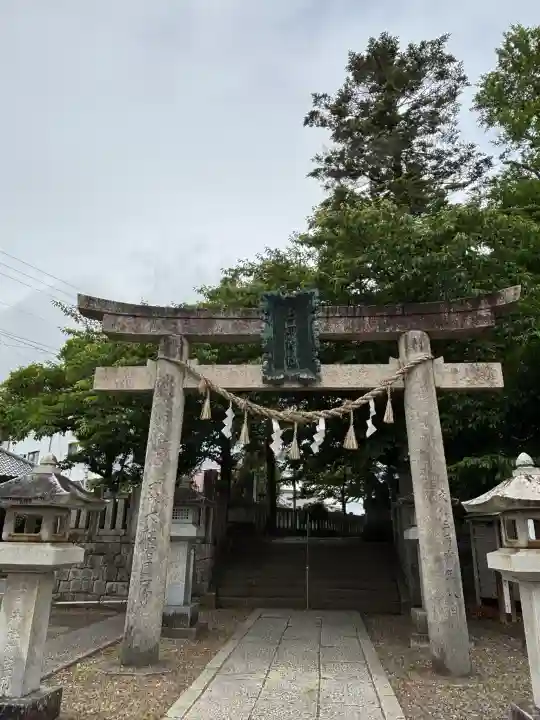 玉前神社の{uncategorized: "未分類", other: "その他", undefined: "問題あり", building: "その他建物", grave: "お墓", sacred_gate: "鳥居", guardian: "狛犬", statue: "像", buddha: "仏像", history: "歴史", nature: "自然", garden: "庭園", animal: "動物", pagoda: "塔", temizu: "手水舎", mountain_gate: "山門・神門", sanctuary: "本殿・本堂", subordinate: "末社・摂社", art: "芸術", scenery: "景色", jizo: "地蔵", ema: "絵馬", goshuin: "御朱印", omikuji: "おみくじ", items: "授与品その他", amulet: "お守り", goshuincho: "御朱印帳", eats: "食事", festival: "お祭り", votive_dance: "神楽", shichigosan: "七五三参", wedding: "結婚式", experience: "体験その他", initially: "初詣", around: "周辺", anti_infection: "感染症対策"}