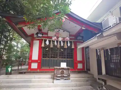 子安神社の末社・摂社