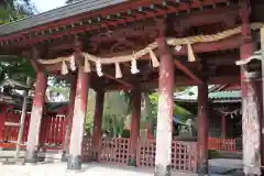 尾崎神社の山門