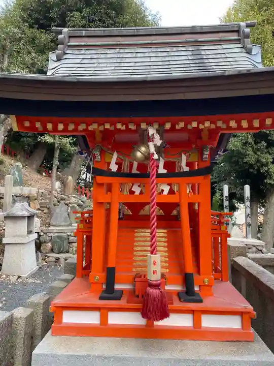 義照稲荷神社・稲荷命婦元宮(建勲神社末社)(京都府)