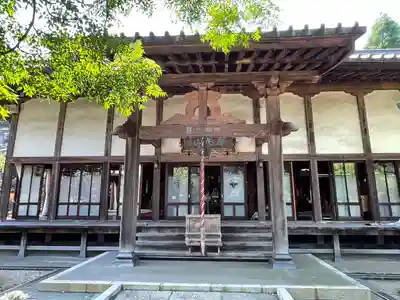 徳恩寺の本殿・本堂