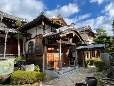 安南寺の{uncategorized: "未分類", other: "その他", undefined: "問題あり", building: "その他建物", grave: "お墓", sacred_gate: "鳥居", guardian: "狛犬", statue: "像", buddha: "仏像", history: "歴史", nature: "自然", garden: "庭園", animal: "動物", pagoda: "塔", temizu: "手水舎", mountain_gate: "山門・神門", sanctuary: "本殿・本堂", subordinate: "末社・摂社", art: "芸術", scenery: "景色", jizo: "地蔵", ema: "絵馬", goshuin: "御朱印", omikuji: "おみくじ", items: "授与品その他", amulet: "お守り", goshuincho: "御朱印帳", eats: "食事", festival: "お祭り", votive_dance: "神楽", shichigosan: "七五三参", wedding: "結婚式", experience: "体験その他", initially: "初詣", around: "周辺", anti_infection: "感染症対策"}