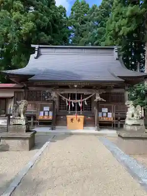 熊野神社の本殿・本堂