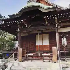 亀峰山平成院の本殿