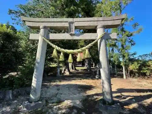 富池温泉神社の鳥居