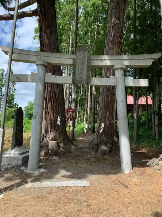 安野稲荷神社の鳥居