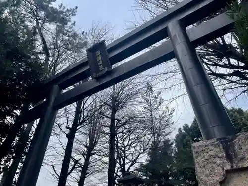 諏訪神社の鳥居