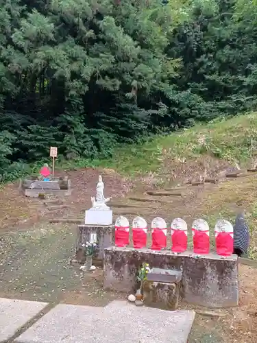 白狐山光星寺の地蔵