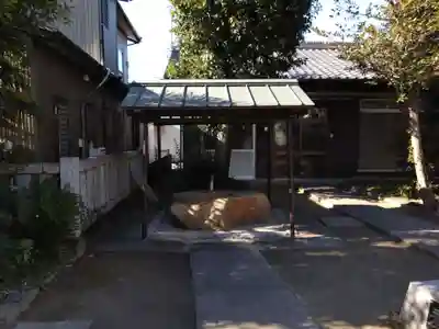 神明神社の手水舎