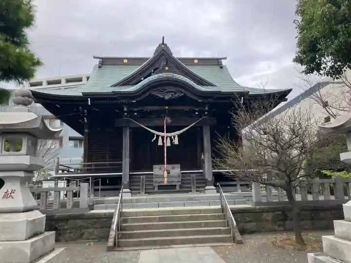 大棚・中川杉山神社の{uncategorized: "未分類", other: "その他", undefined: "問題あり", building: "その他建物", grave: "お墓", sacred_gate: "鳥居", guardian: "狛犬", statue: "像", buddha: "仏像", history: "歴史", nature: "自然", garden: "庭園", animal: "動物", pagoda: "塔", temizu: "手水舎", mountain_gate: "山門・神門", sanctuary: "本殿・本堂", subordinate: "末社・摂社", art: "芸術", scenery: "景色", jizo: "地蔵", ema: "絵馬", goshuin: "御朱印", omikuji: "おみくじ", items: "授与品その他", amulet: "お守り", goshuincho: "御朱印帳", eats: "食事", festival: "お祭り", votive_dance: "神楽", shichigosan: "七五三参", wedding: "結婚式", experience: "体験その他", initially: "初詣", around: "周辺", anti_infection: "感染症対策"}