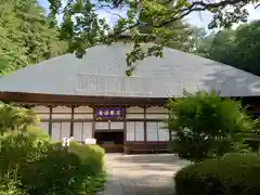 安楽寺の本殿