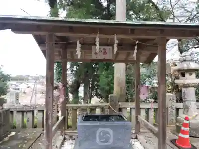 川田八幡神社の{uncategorized: "未分類", other: "その他", undefined: "問題あり", building: "その他建物", grave: "お墓", sacred_gate: "鳥居", guardian: "狛犬", statue: "像", buddha: "仏像", history: "歴史", nature: "自然", garden: "庭園", animal: "動物", pagoda: "塔", temizu: "手水舎", mountain_gate: "山門・神門", sanctuary: "本殿・本堂", subordinate: "末社・摂社", art: "芸術", scenery: "景色", jizo: "地蔵", ema: "絵馬", goshuin: "御朱印", omikuji: "おみくじ", items: "授与品その他", amulet: "お守り", goshuincho: "御朱印帳", eats: "食事", festival: "お祭り", votive_dance: "神楽", shichigosan: "七五三参", wedding: "結婚式", experience: "体験その他", initially: "初詣", around: "周辺", anti_infection: "感染症対策"}