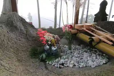 阿久津「田村神社」(郡山市阿久津町)旧社名:伊豆箱根三嶋三社の手水舎