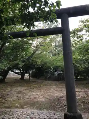 神﨑神社の末社・摂社