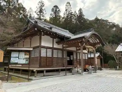 神峯山寺の{uncategorized: "未分類", other: "その他", undefined: "問題あり", building: "その他建物", grave: "お墓", sacred_gate: "鳥居", guardian: "狛犬", statue: "像", buddha: "仏像", history: "歴史", nature: "自然", garden: "庭園", animal: "動物", pagoda: "塔", temizu: "手水舎", mountain_gate: "山門・神門", sanctuary: "本殿・本堂", subordinate: "末社・摂社", art: "芸術", scenery: "景色", jizo: "地蔵", ema: "絵馬", goshuin: "御朱印", omikuji: "おみくじ", items: "授与品その他", amulet: "お守り", goshuincho: "御朱印帳", eats: "食事", festival: "お祭り", votive_dance: "神楽", shichigosan: "七五三参", wedding: "結婚式", experience: "体験その他", initially: "初詣", around: "周辺", anti_infection: "感染症対策"}